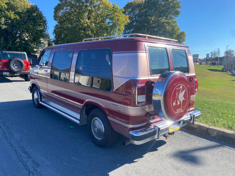 1988 Dodge Ram Van B250
