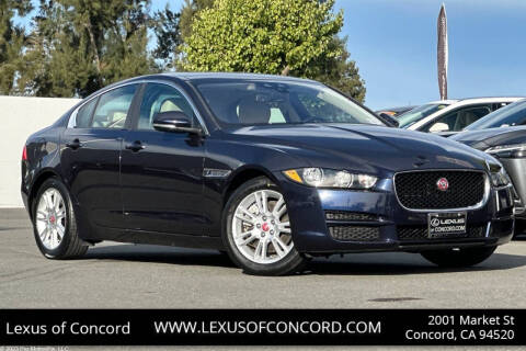 2017 Jaguar XE 25t Premium
