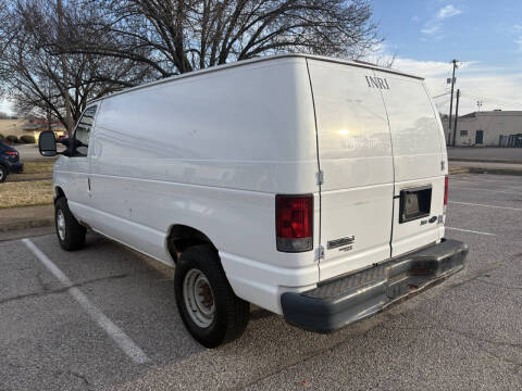 2013 Ford E-Series E-350 SD