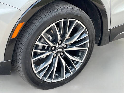 2025 Cadillac XT4 Sport