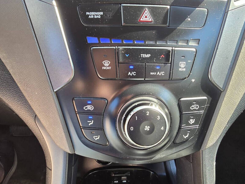 2015 Hyundai Santa Fe Sport 2.4L