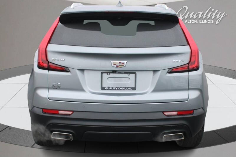 2023 Cadillac XT4 Luxury