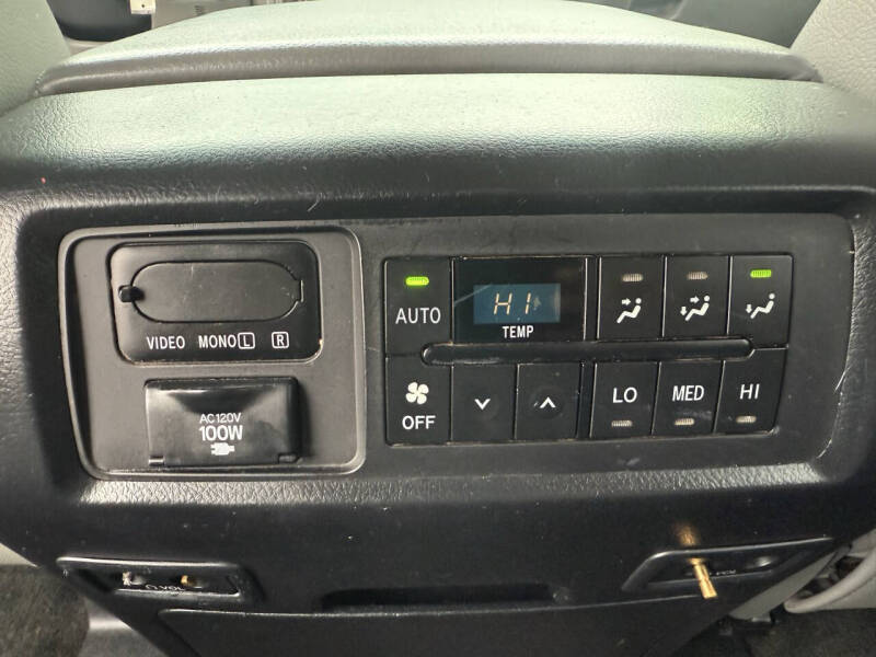 2012 Toyota Sequoia Platinum