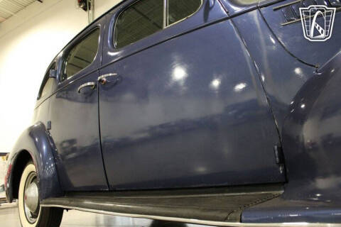1939 Packard Six