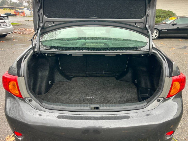 2009 Toyota Corolla LE