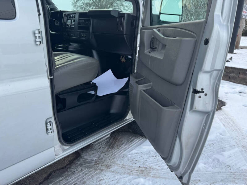 2020 Chevrolet Express LS 3500