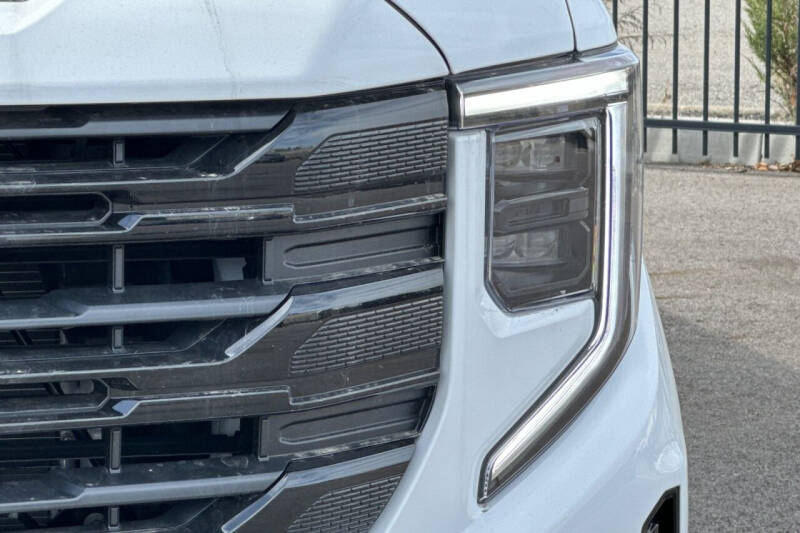2023 GMC Sierra 1500 Elevation Standard