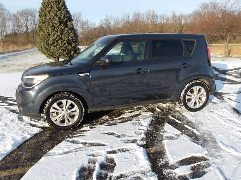 2015 Kia Soul for sale at Crossroads Used Cars Inc. in Tremont IL