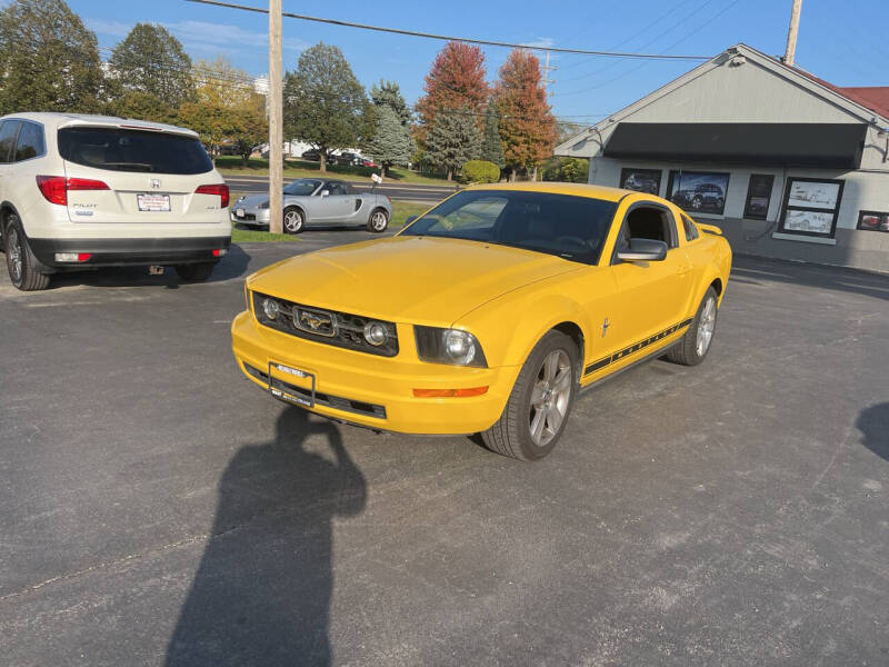 2006 Ford Mustang V6 Deluxe