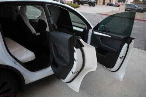 2025 Tesla Model Y Performance