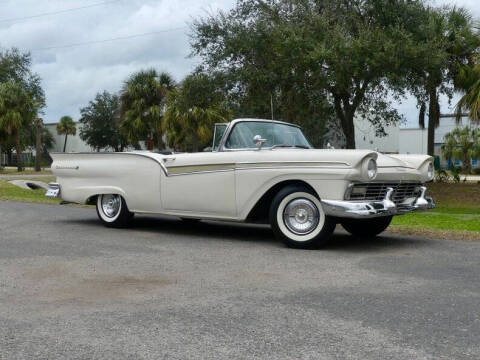 1957 Ford Fairlane