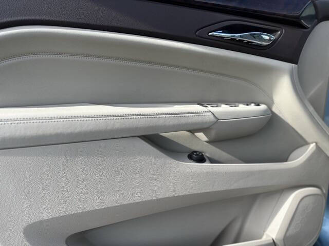 2011 Cadillac SRX Performance Collection