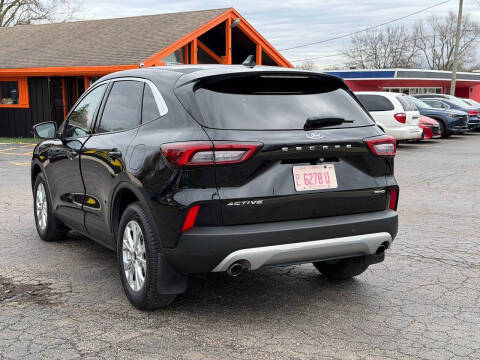 2023 Ford Escape Active