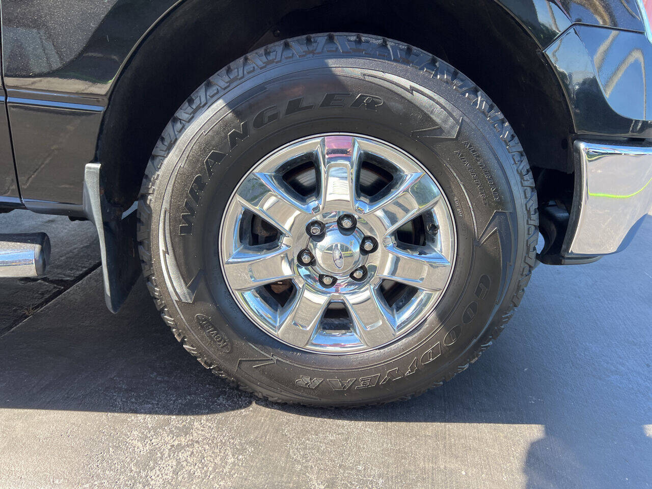 2013 FORD F-150 Pickup - $13,900