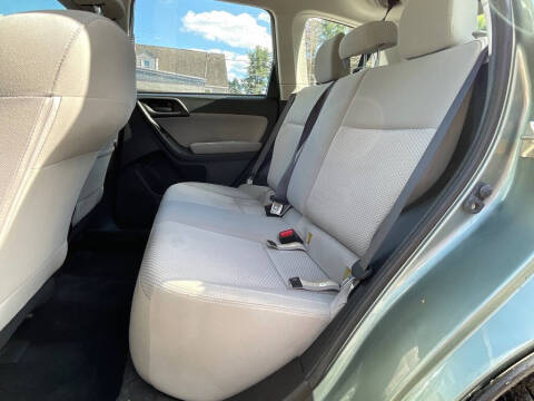 2017 Subaru Forester 2.5i