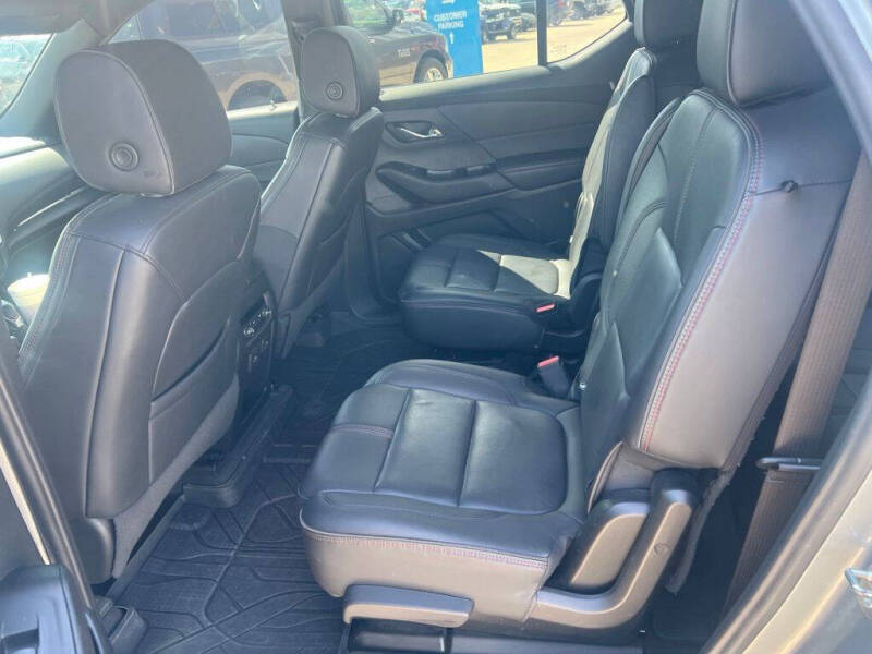 2023 Chevrolet Traverse RS