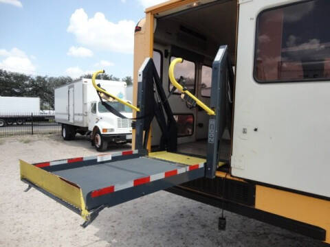 2009 IC Bus CE Series