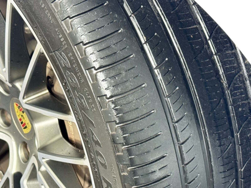 2022 Porsche Cayenne E-Hybrid