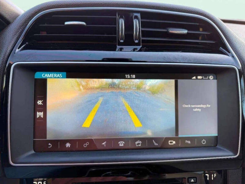 2017 Jaguar F-PACE 20d Prestige