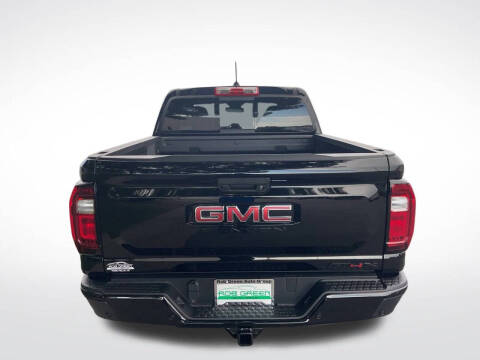 2025 GMC Canyon AT4