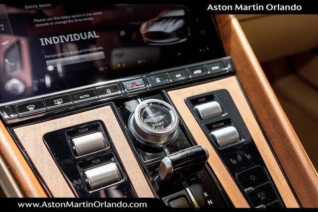 2024 Aston Martin DB12 V8