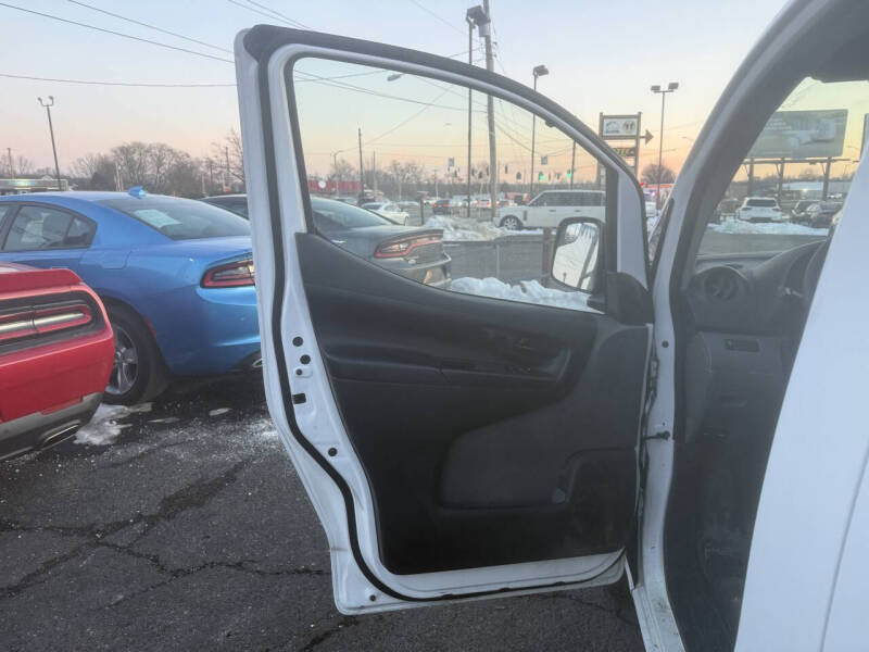 2017 Chevrolet City Express LS