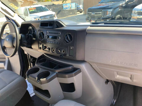 2012 Ford E-Series E-150