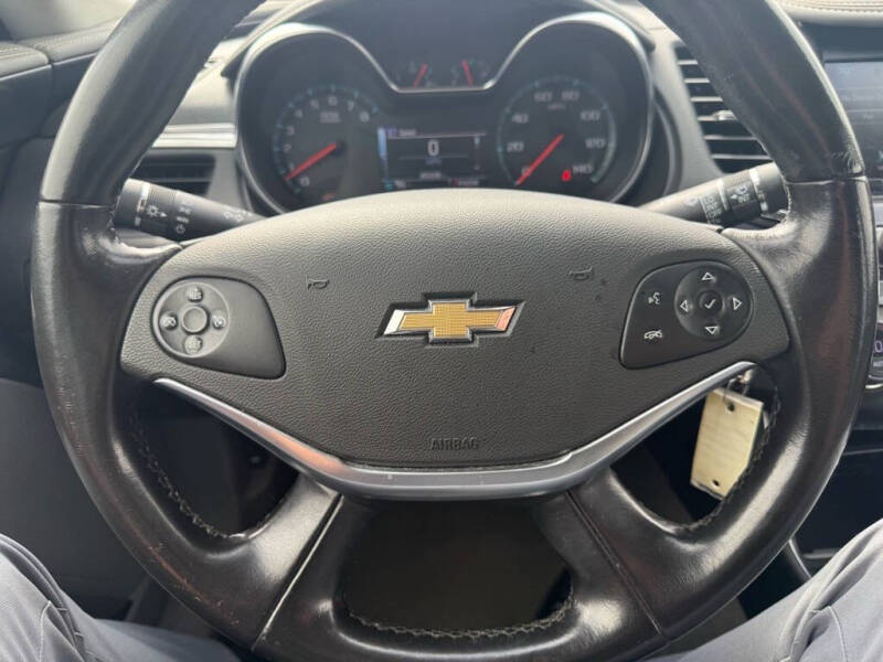 2017 Chevrolet Impala LT