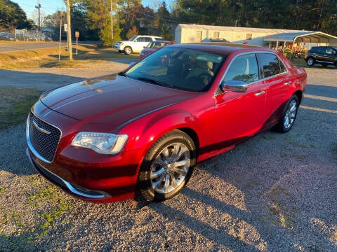 2018 Chrysler 300 for sale at Baileys Truck and Auto Sales in Effingham SC