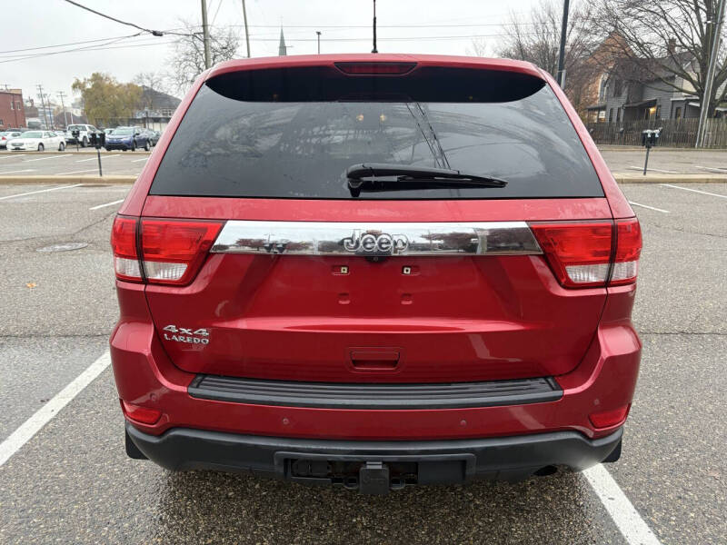 2011 Jeep Grand Cherokee Laredo
