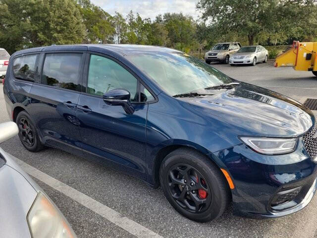 2022 Chrysler Pacifica Hybrid Limited