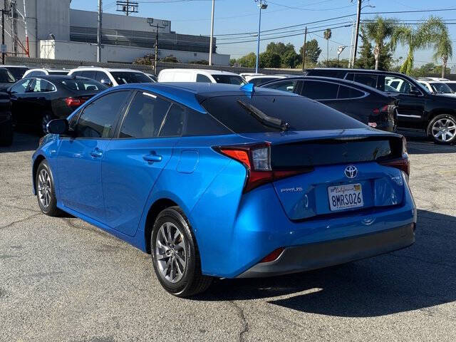 2019 Toyota Prius XLE