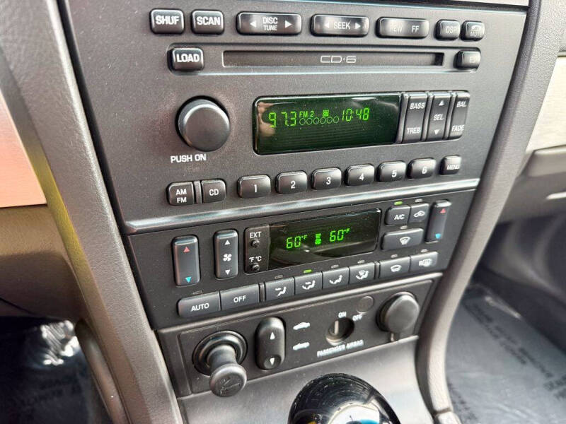 2002 Ford Thunderbird Deluxe