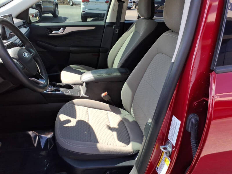 2021 Ford Escape SE