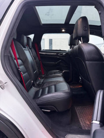 2013 Porsche Cayenne Turbo