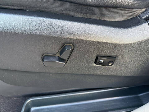 2014 Chrysler Town and Country Touring