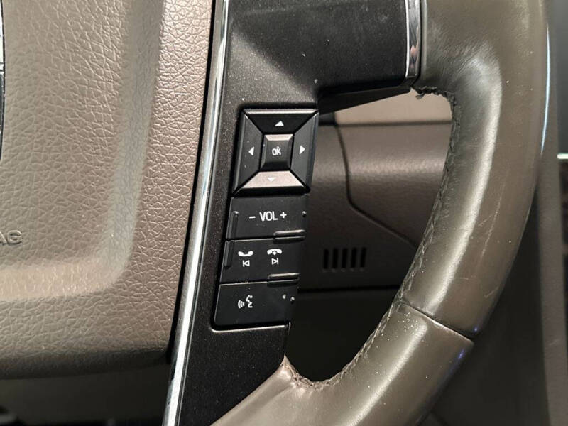 2016 Lincoln Navigator Select