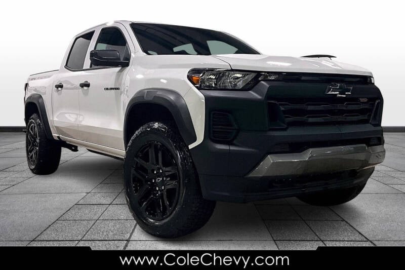 2025 Chevrolet Colorado for sale at Cole Chevy Pre-Owned in Bluefield WV