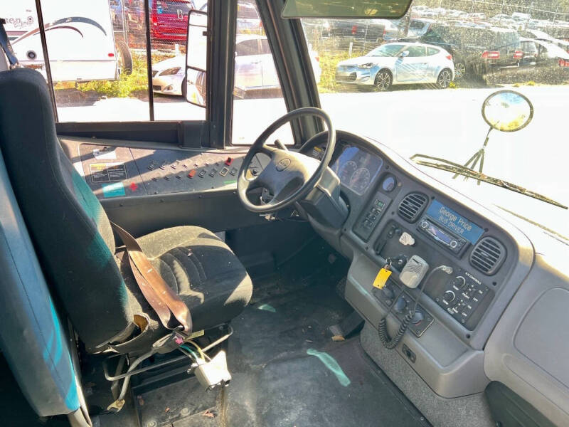 2008 Freightliner B2 Chassis