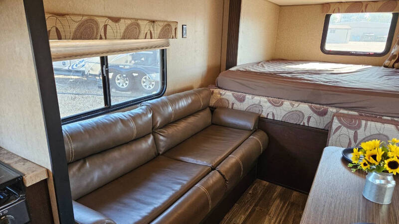 2015 Forest River Cherokee