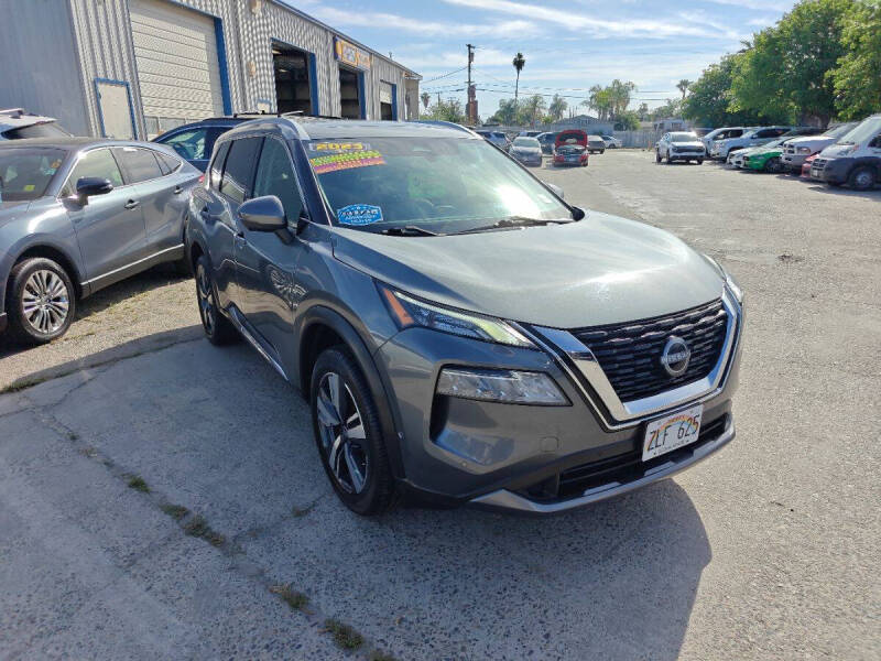 2023 Nissan Rogue SL