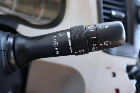 2011 Toyota Sienna LE 7-Passenger Auto Access Seat