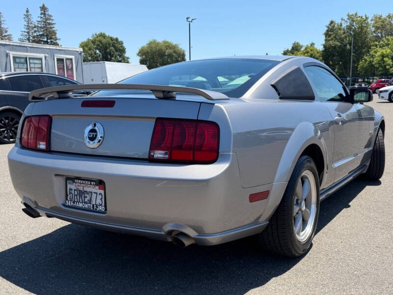 2006 Ford Mustang GT Premium