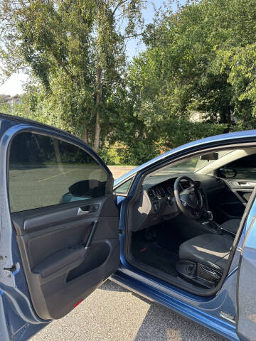 2018 Volkswagen Golf TSI SE
