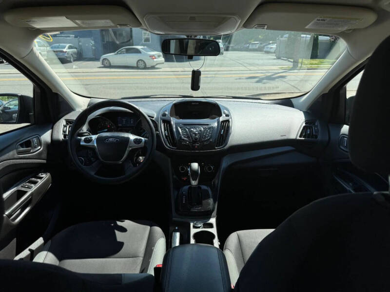 2015 Ford Escape S
