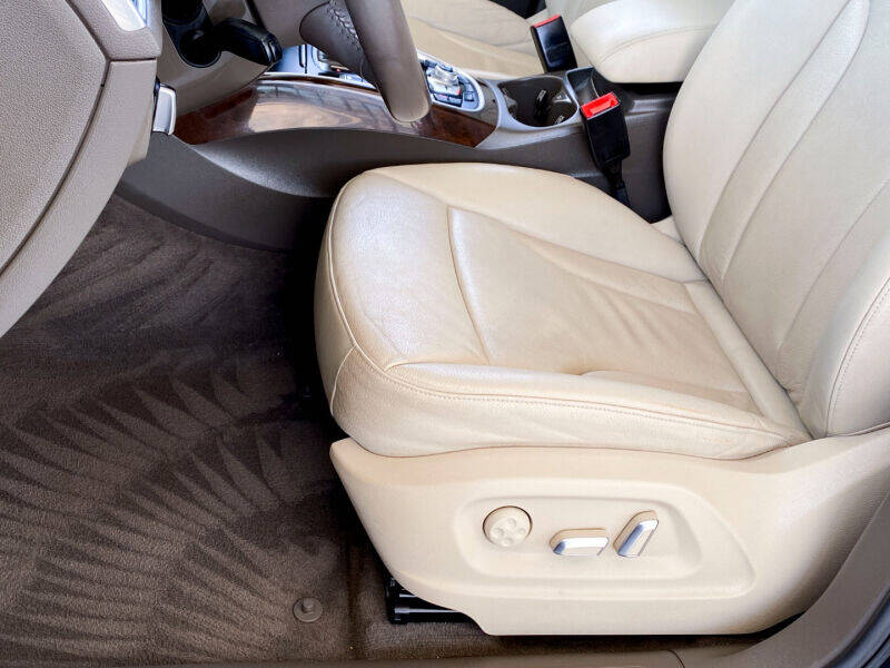 2015 Audi Q5 2.0T quattro Premium Plus