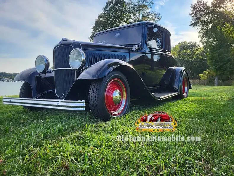 1932 Ford 5-Window