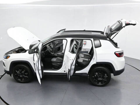 2023 Jeep Compass Altitude