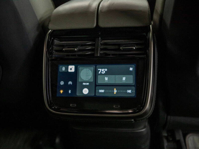 2022 Rivian R1T Adventure