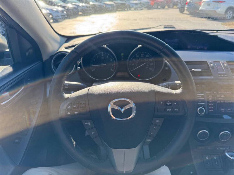 2013 Mazda MAZDA3